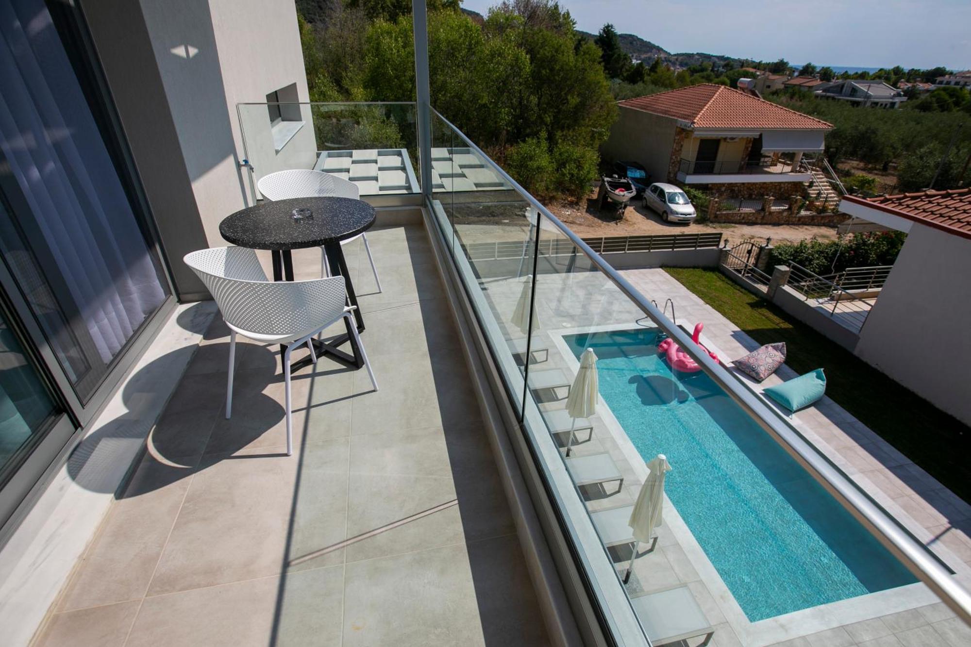 Arodo Suites Nea Iraklitsa Exterior photo