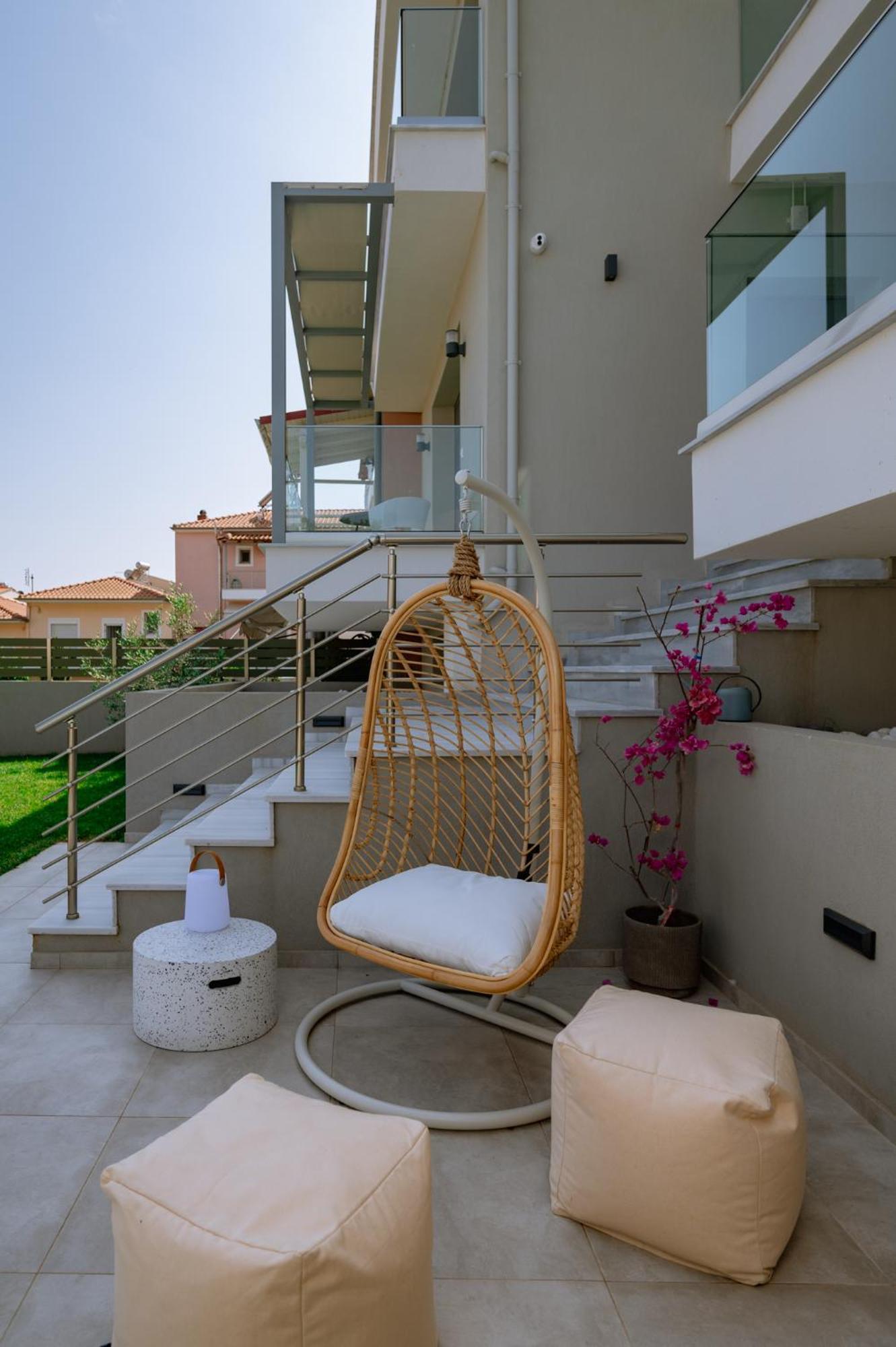Arodo Suites Nea Iraklitsa Exterior photo