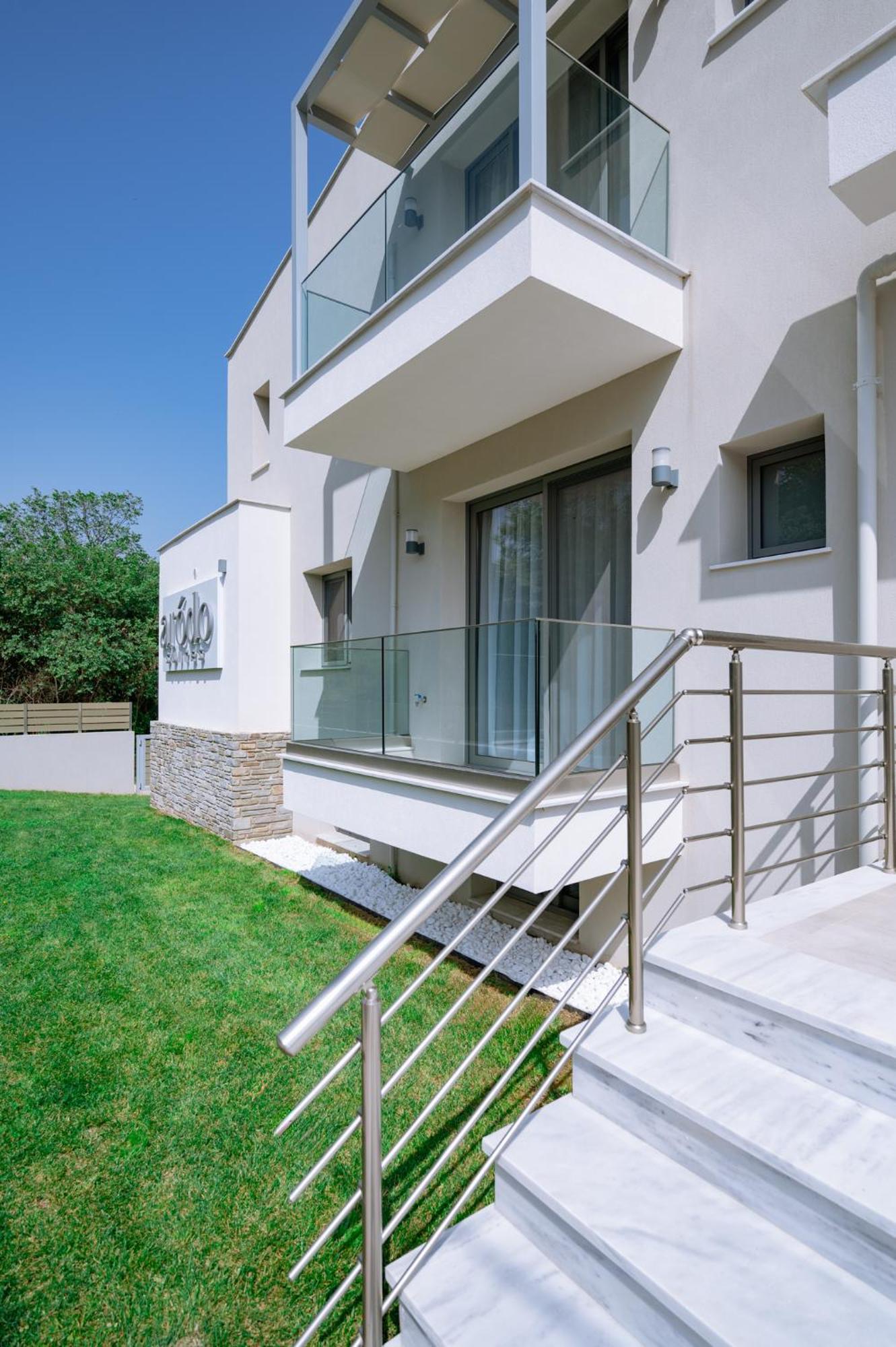 Arodo Suites Nea Iraklitsa Exterior photo