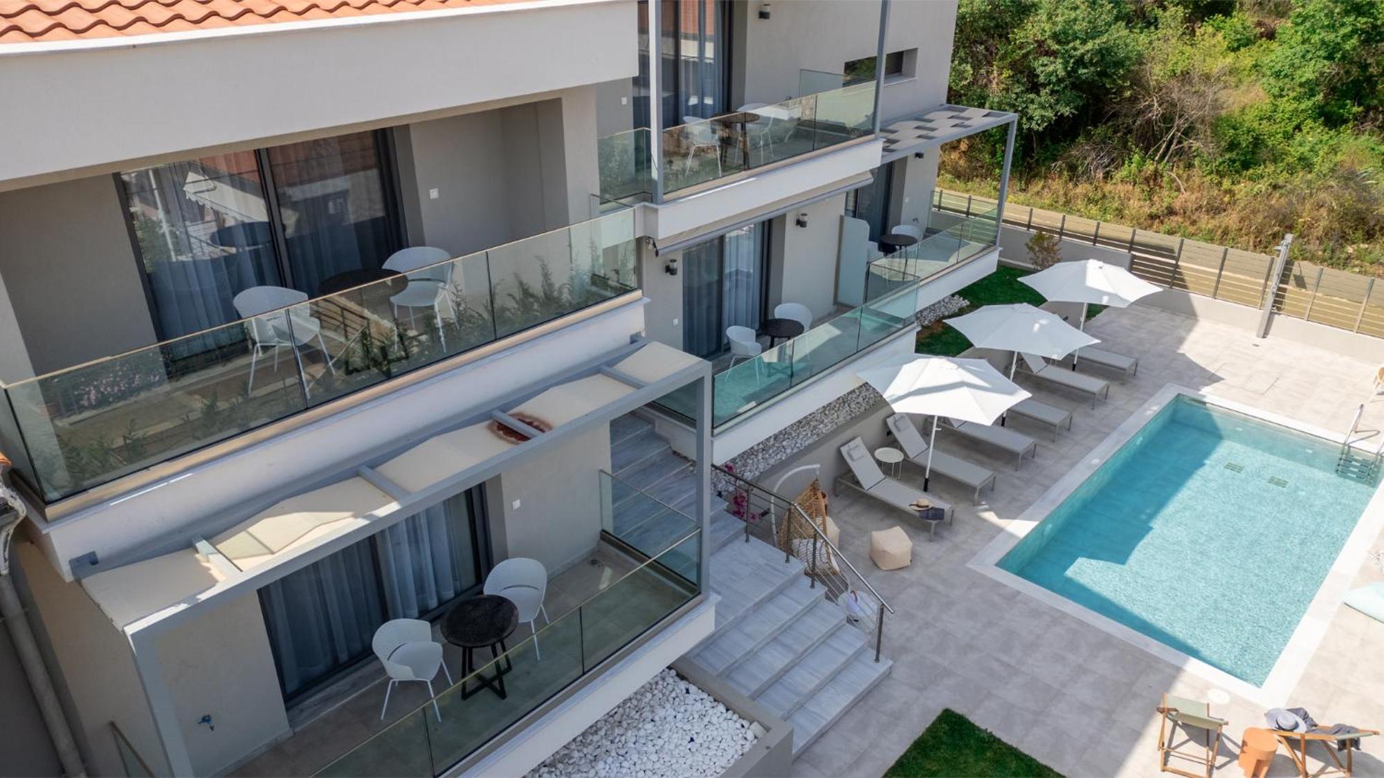 Arodo Suites Nea Iraklitsa Exterior photo
