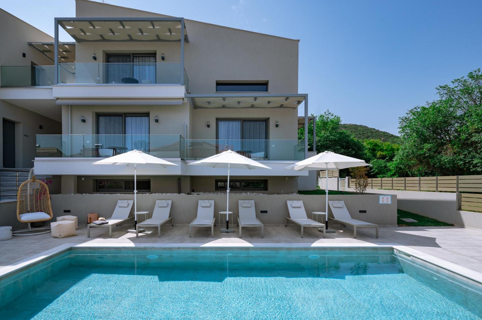 Arodo Suites Nea Iraklitsa Exterior photo